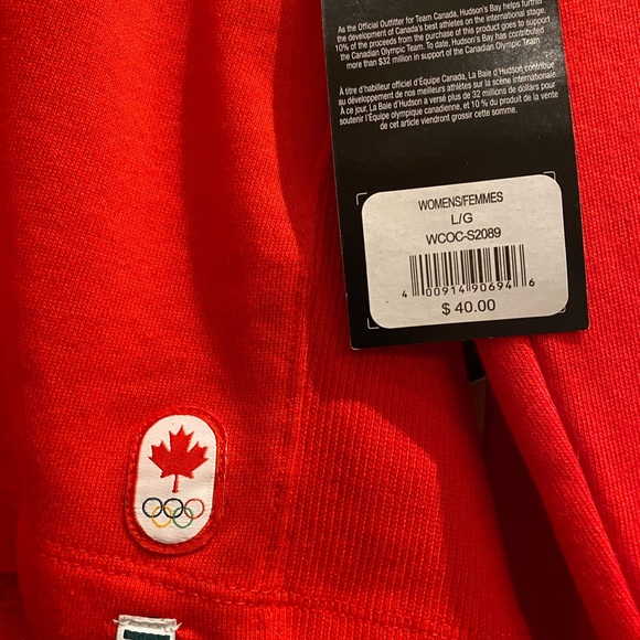 HBC | Varsity Canada French Terry Crop Sweatshirt - Picture 6 of 9